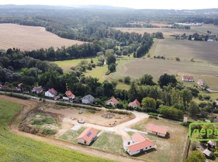 Prodej - pozemek pro bydlení, 1 586 m²