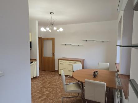 Pronájem bytu, 2+kk, 70 m²