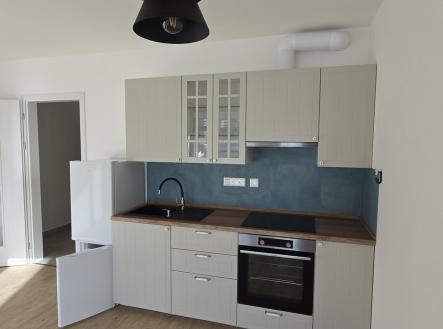 Pronájem bytu, 1+kk, 40 m²