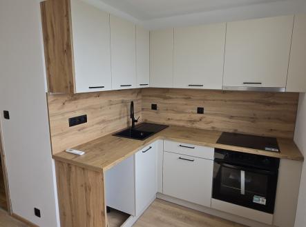 Prodej bytu, 1+1, 46 m²