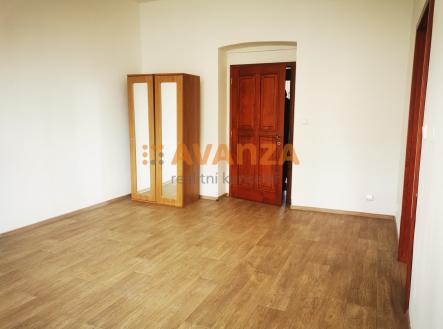 Pronájem bytu, 2+1, 75 m²