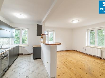 Pronájem bytu, 4+kk, 96 m²