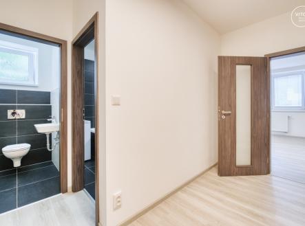 Pronájem bytu, 2+kk, 56 m²