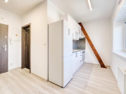 Pronájem bytu, 1+kk, 29 m² obrázek