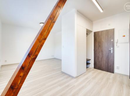 Pronájem bytu, 1+kk, 29 m²