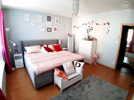 Pronájem bytu, 2+kk, 57 m²