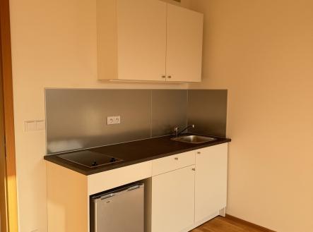 Pronájem bytu, 1+kk, 30 m²