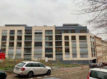 Pronájem bytu, 2+kk, 73 m²