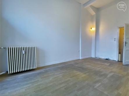 Pronájem - obchodní prostor, 43 m²