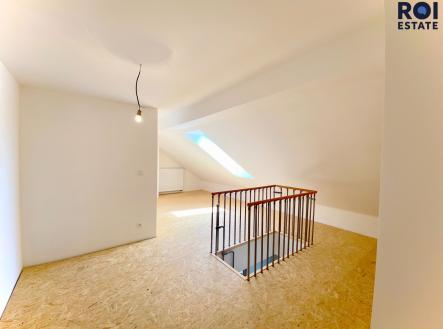 Pronájem bytu, 2+kk, 72 m²