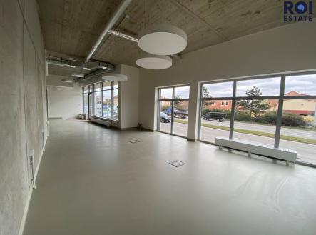 Pronájem komerčního objektu, jiný, 145 m²