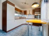 Prodej bytu, 2+1, 66 m²
