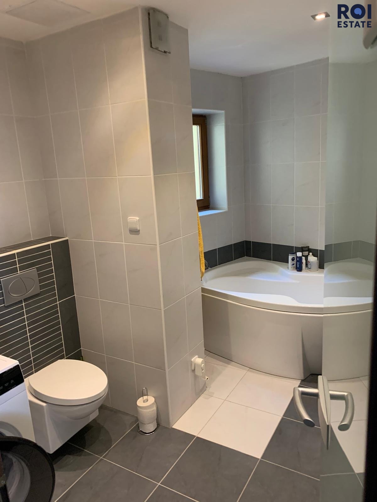 WhatsApp Image 2025-10-22 at 14.50.10