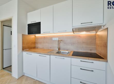 Pronájem bytu, 1+kk, 31 m²