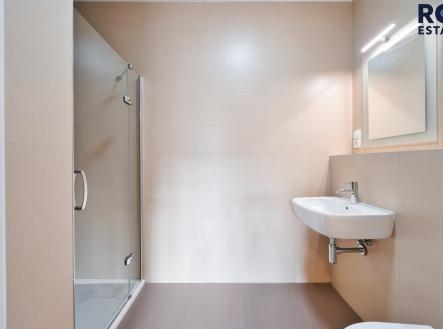 Pronájem bytu, 2+kk, 66 m²