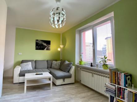 Pronájem bytu, 2+kk, 48 m²