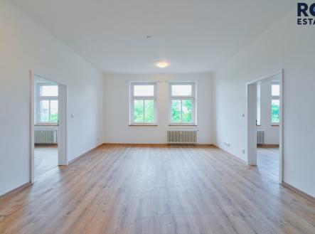 Pronájem bytu, 3+1, 95 m²