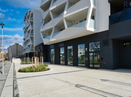 Pronájem bytu, 3+kk, 77 m²