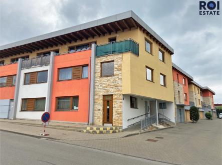 Pronájem bytu, 1+kk, 39 m²