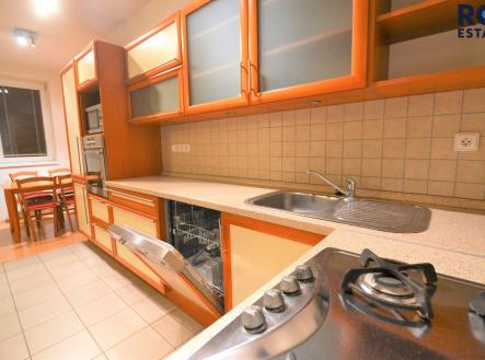 Pronájem bytu, 3+kk, 85 m²