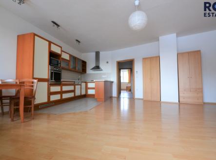 Pronájem bytu, 3+kk, 85 m²