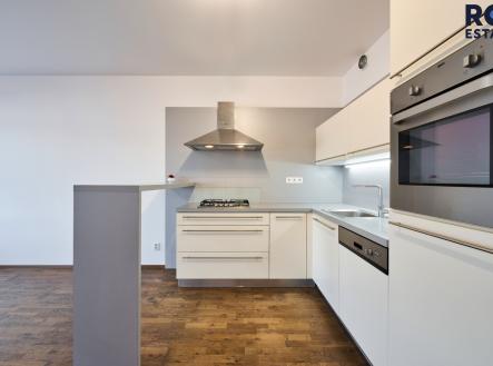 Pronájem bytu, 2+kk, 66 m²