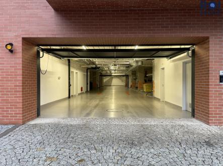 Pronájem bytu, 3+kk, 94 m²