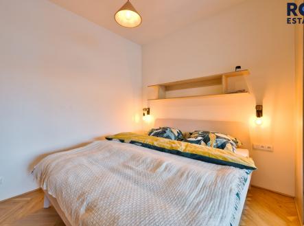 Pronájem bytu, 2+kk, 44 m²