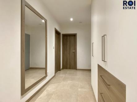 Pronájem bytu, 2+kk, 65 m²