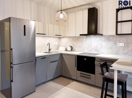 Pronájem bytu, 1+kk, 34 m²