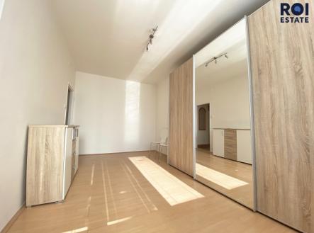 Pronájem bytu, 1+kk, 24 m²