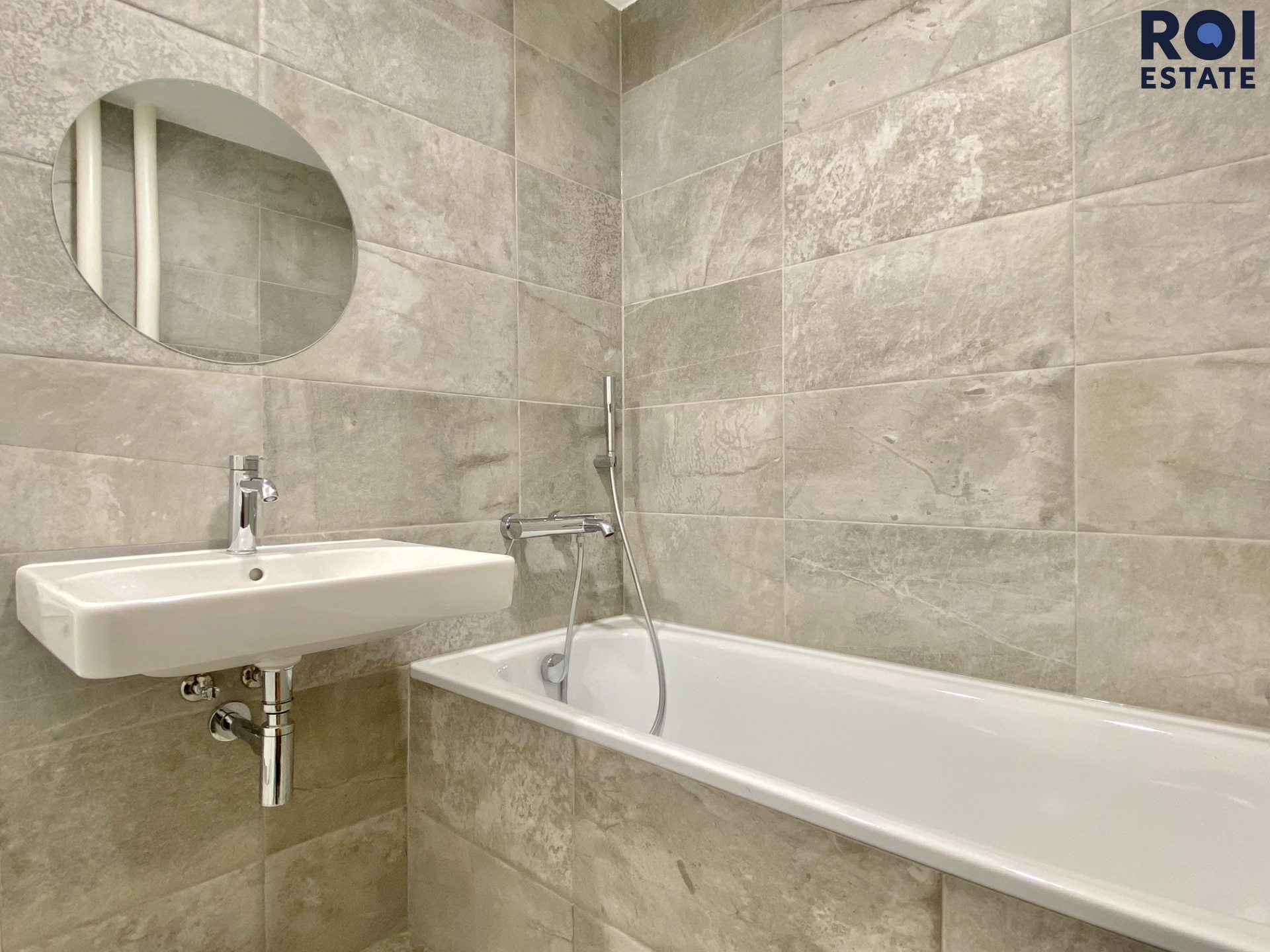 30CB2489-EA1C-4AAF-802A-A1D89C88262F