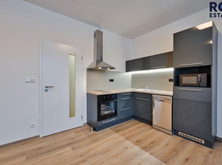 Pronájem bytu, 1+kk, 35 m²