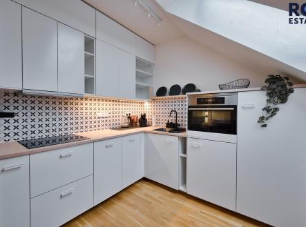 Pronájem bytu, 2+kk, 48 m²