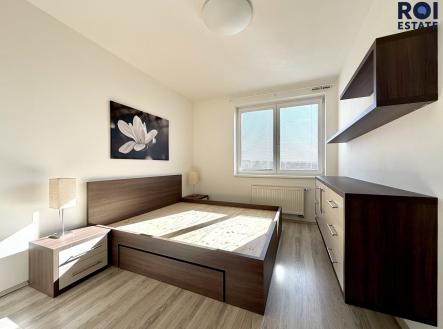 Pronájem bytu, 3+kk, 83 m²