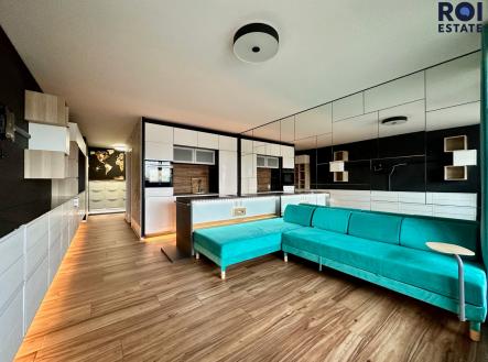 Pronájem bytu, 1+kk, 40 m²