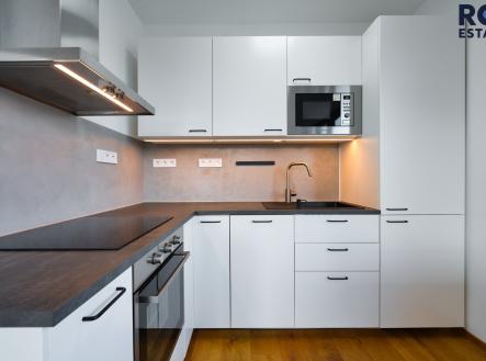 Pronájem bytu, 3+kk, 65 m²