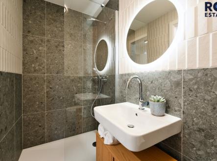 Pronájem bytu, 1+kk, 23 m²