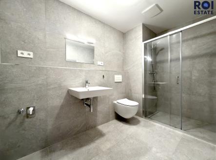 Pronájem bytu, 1+kk, 38 m²