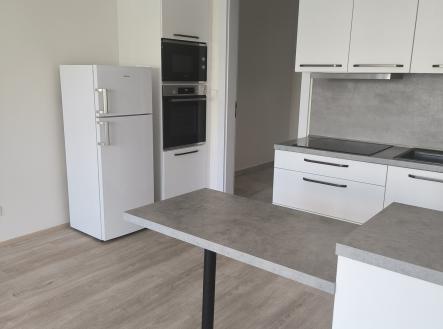 Pronájem bytu, 1+kk, 30 m²