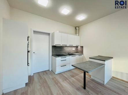 Pronájem bytu, 1+kk, 30 m²