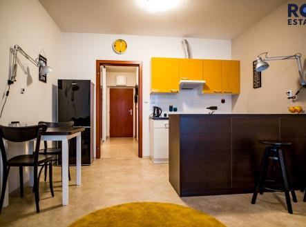 Pronájem bytu, 1+kk, 41 m²