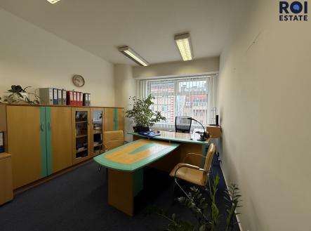 Pronájem kanceláře, 38 m²