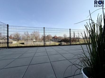 Pronájem bytu, 1+kk, 63 m²