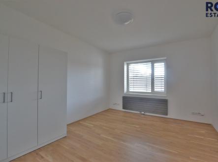 Pronájem kanceláře, 155 m²