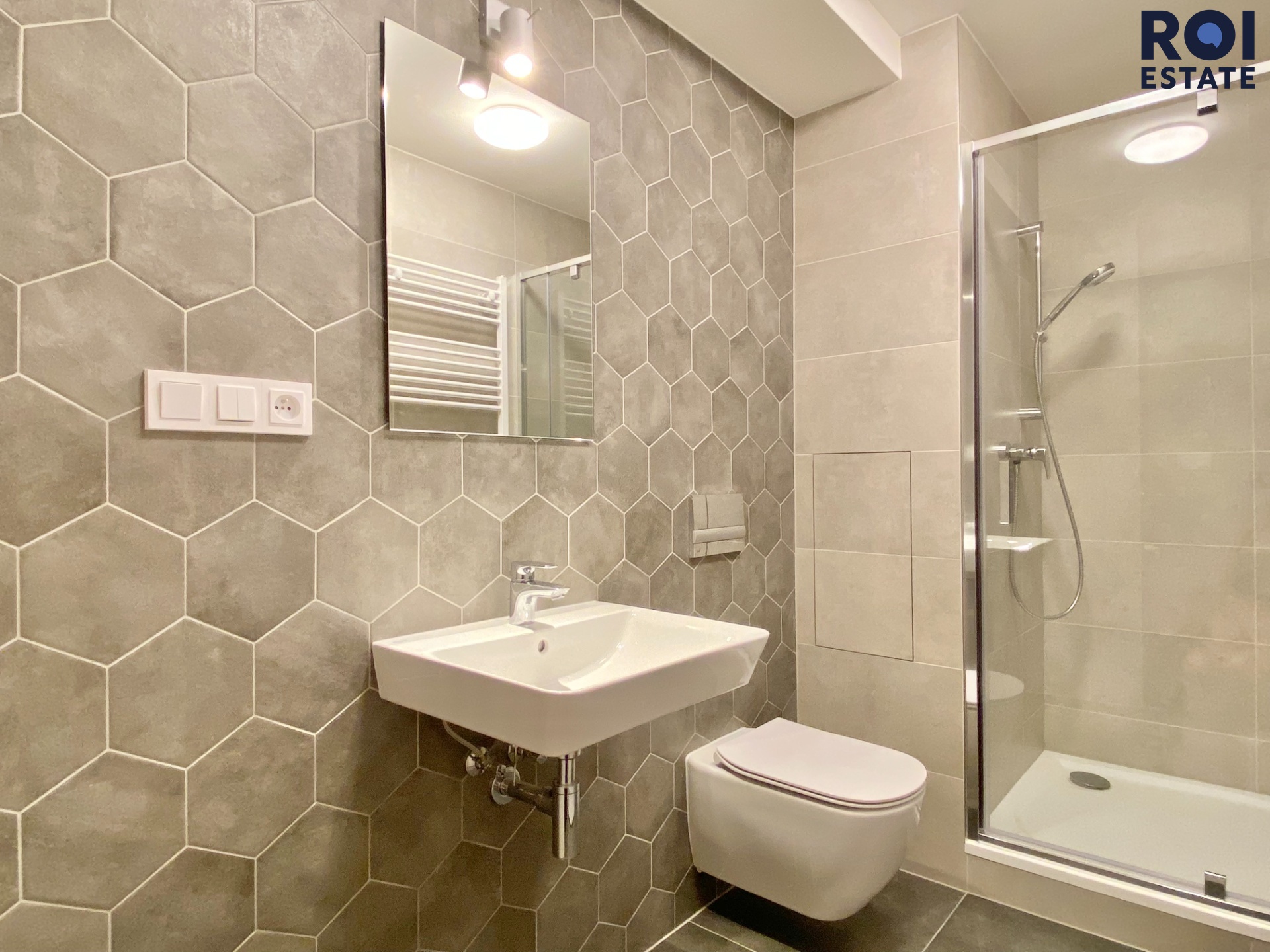 13AE03A1-D36D-4151-9963-0AA8E30623C8