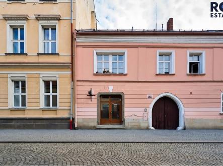 Pronájem obchodní prostor, 82 m²