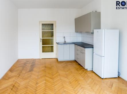 Pronájem bytu, 1+kk, 27 m²