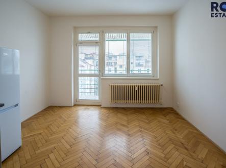 Pronájem bytu, 1+kk, 27 m²