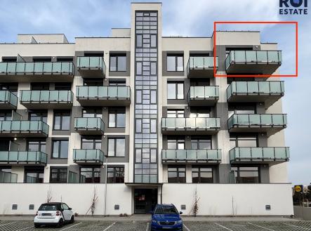 Pronájem bytu, 4+kk, 96 m²